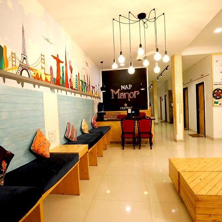 Nap Manor Hostels Bombay Exterior foto